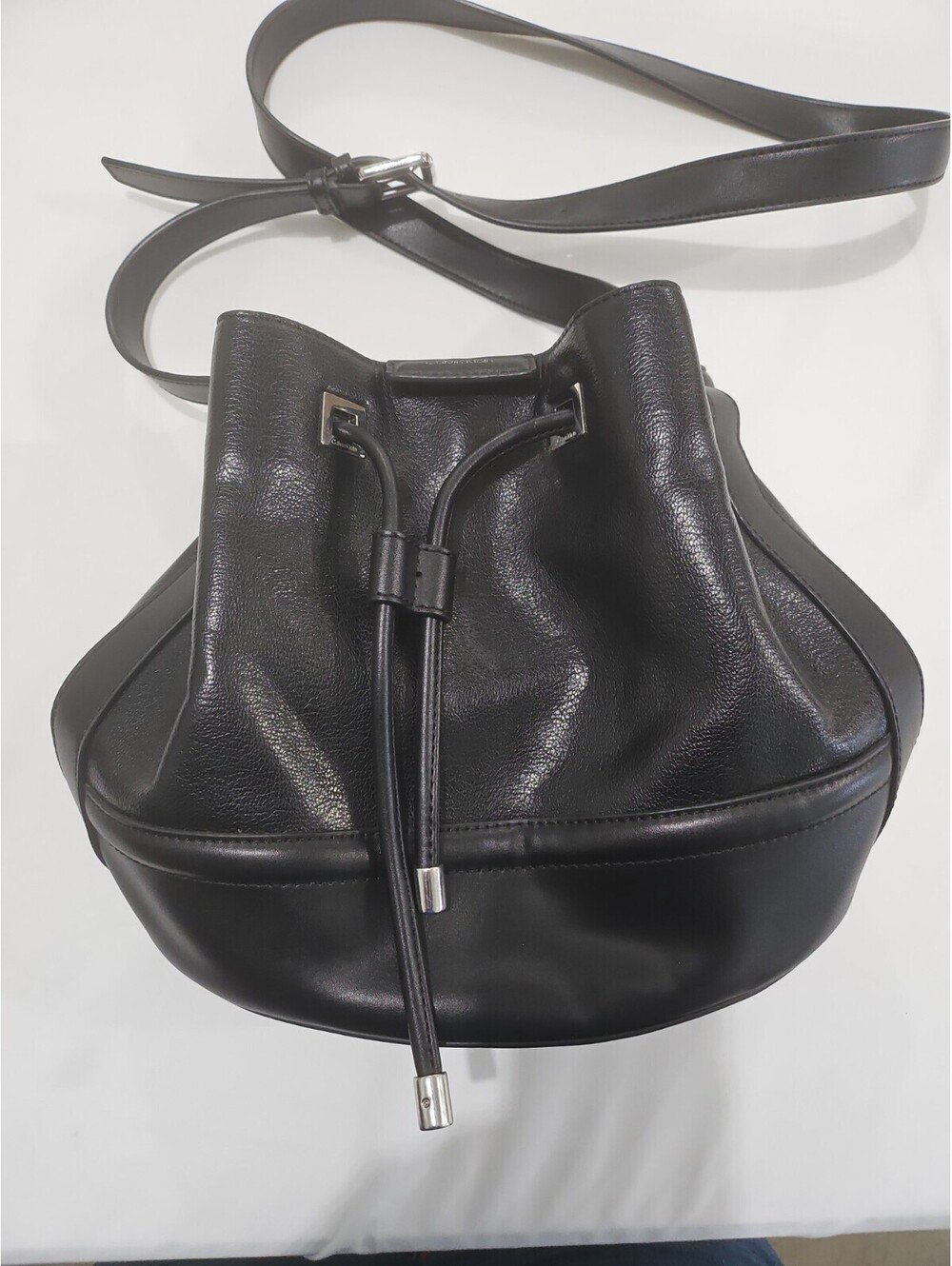 Calvin Klein Black Leather‎ Purse Silver Accents Pockets Magnetic Closures.